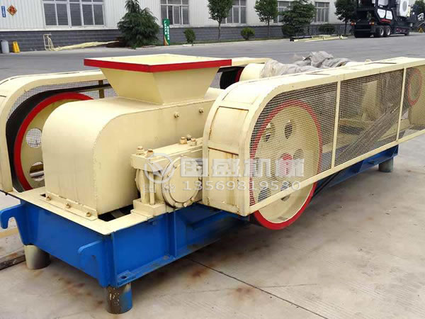 對(duì)輥破碎機(jī) 對(duì)輥破碎機(jī)