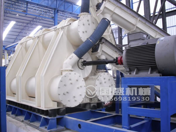 三筒振動磨機 三筒振動磨機